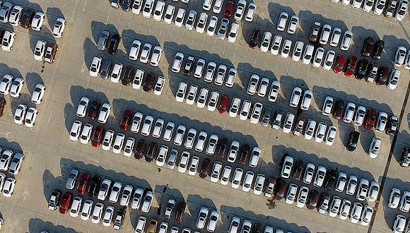 2017年12月汽车经销商库存预警指数回落至47.7%